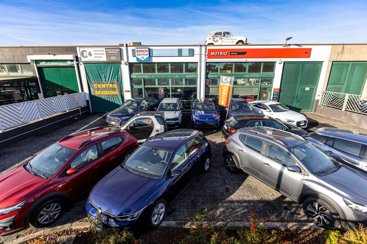 gallery-grid-item-12